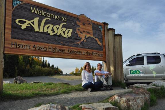 Chegando ao Alaska, depois de mais de 2 mil quilômetros na Alaska Highway através do Canadá
